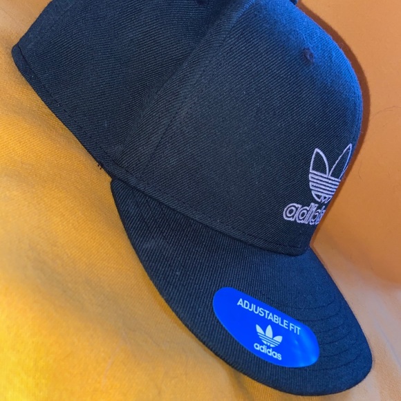 SnapBack - Picture 2 of 3